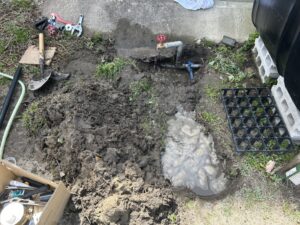 水道パイプ補修工事 施行中